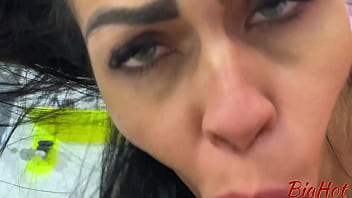 Ela me mamou gostoso enquanto miha esposa fudia a bucetinha da safada esse menage rendeu muita putaria gostosa