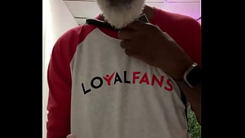 I need to take this luck to the casino get clrd #amazongift card #knowyourstatus