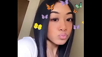 Sexy asian hoe is horny