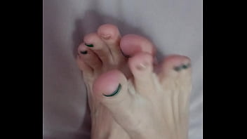 Lick my toes