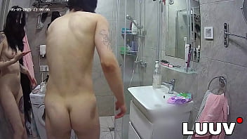 Luuv A Webcam Couple's Steamy Homemade Shower A Daily Exhibitionist Thrill thumbnail