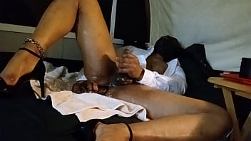 Opps A Big Cumshot With My Heel In The Way thumbnail