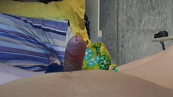 Masturbation pour la première fois avec mon drone en mode stationnaire