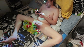 Masturbation pour la première fois avec mon drone en mode stationnaire