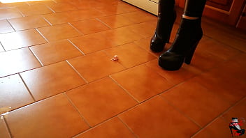 Giantess er in high heels boots