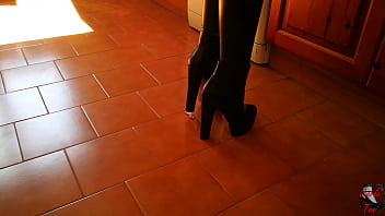 Giantess er in high heels boots