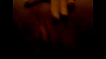 Morena mostrando ppk