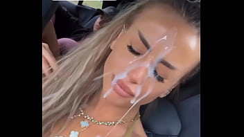 Geri nikol пръскат е със сперма по лицето Geri nikol пръскат е със сперма по лицето