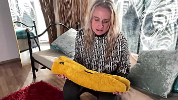 Hot prolapse masturbating under the shower