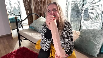 Hot prolapse masturbating under the shower