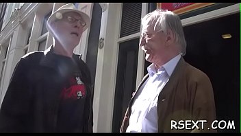 Sexy chick fucked balls deep