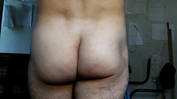 Bundinha gostosa gay