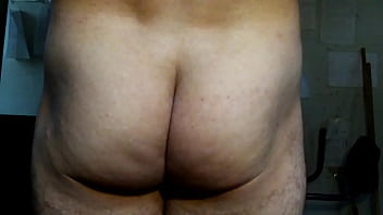 Bundinha gostosa gay