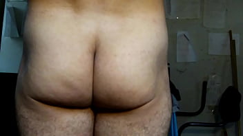 Bundinha gostosa gay