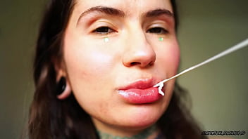 Sticky glossy bubblegum pop