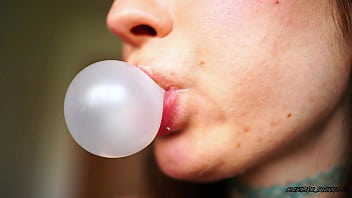 Sticky glossy bubblegum pop