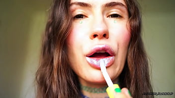 Sticky glossy bubblegum pop