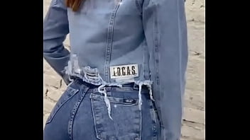 Amazing assess in tight denim comp3