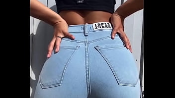 Amazing assess in tight denim comp3
