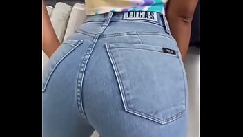 Amazing assess in tight denim comp3