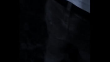 Calci nel culo fanno bene servi buoni annulla