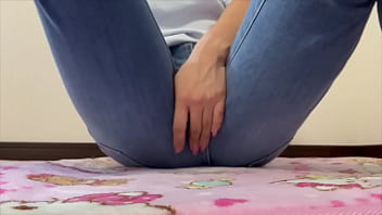 【素人女子大生のオナニー】毎日シてる。寝れないもん