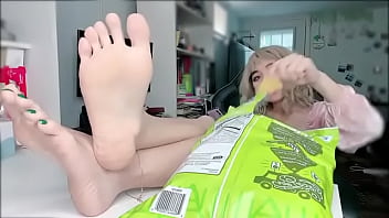 Pés lindos da garota mais linda