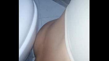 Te gusta como te chupo la verga bebe