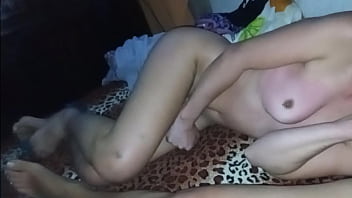 Bati uma pra mim e outra pra ele gozamos muito