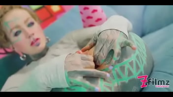 Uuf this makes me so hard tattooed hottie anuskatzz filling her anal hole
