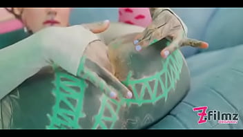 Uuf this makes me so hard tattooed hottie anuskatzz filling her anal hole