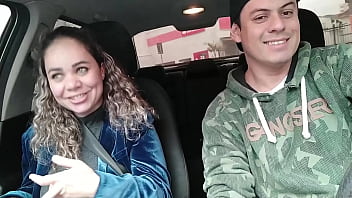 Levando um boquete no peugeot