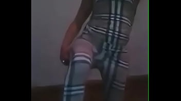 Algerian whore dancing