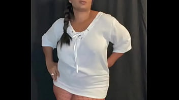 Y’all watching all these stupid fighting videos when you should be watching me must not like sexy women no