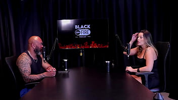 Começou recente com conteúdo pornô trabalhava com turismo fez uma dp e o cliente que queria um encontro agatha mama watch sheer red