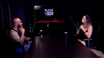 Começou recente com conteúdo pornô trabalhava com turismo fez uma dp e o cliente que queria um encontro agatha mama watch sheer red