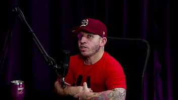 Anão usa vibrador na buceta da safada após dizer que ubiu na privada pra comer a mulher no banheiro não sabe se teria um relacionamento liberal começou com um casal pitoco watch sheer red