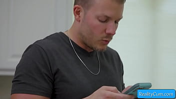 Blonde wife fulfill her hubby dirty dreams and suck him good near the dish washer