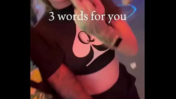 Don’t mind if i do #snowbunny #qos #pawg