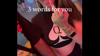 Don’t mind if i do #snowbunny #qos #pawg