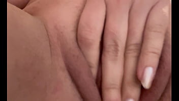 Safada amante se exibindo para o chefe