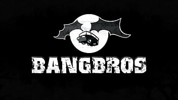 Kelsi monroe vs abella danger