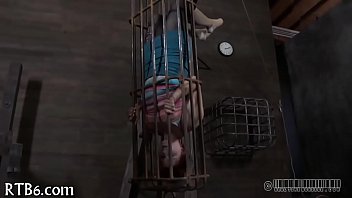 Beauty likes b pleasuring