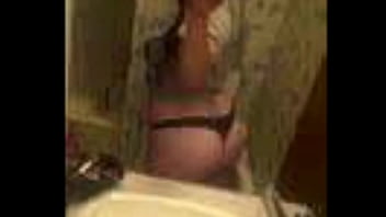 Brandes nobles shows her naked body