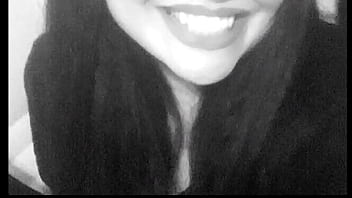 Brandes nobles shows her naked body