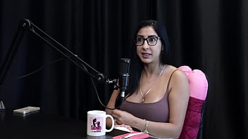 Sua live vazou no xvideos era desvalorizada no casamento deu dicas para quem quer iniciar e a vida pessoal fica reprimida renatinha melo watch sheer red