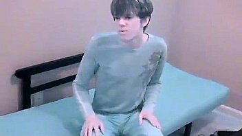 Free Gay Teen Homemade Amateur Videos He Looks Pretty Tasty When He thumbnail