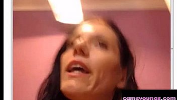 Webcam slut plays with cucumber free porn 53