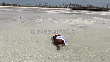 My girlfriend got me hard twerking her big ass