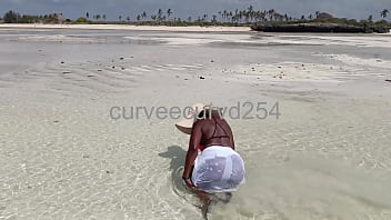 My girlfriend got me hard twerking her big ass